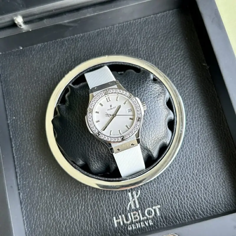 hublot aaa qualite montres pour femme s_1162a2a